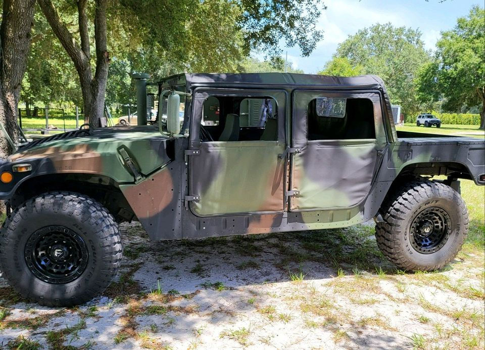 Thumbnail: 2005 HMMWV Humvee M1123