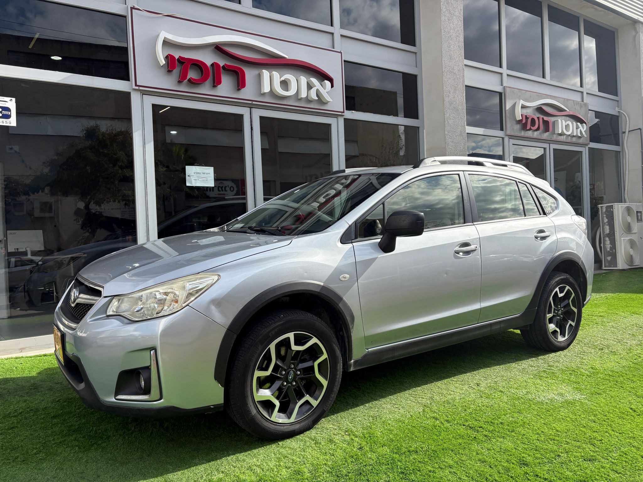 תמונות רכב סובארו XV