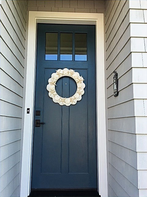 Starfish & Sanddollar Wreath hung on door