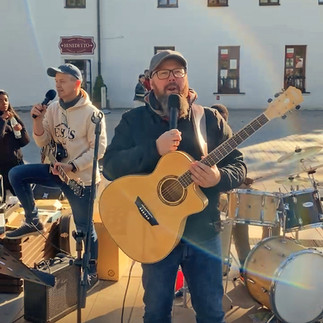 Ronald forkynne evangeliet i Lublin sentrum