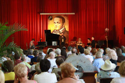 309228_10150992169547126_1732445850_n