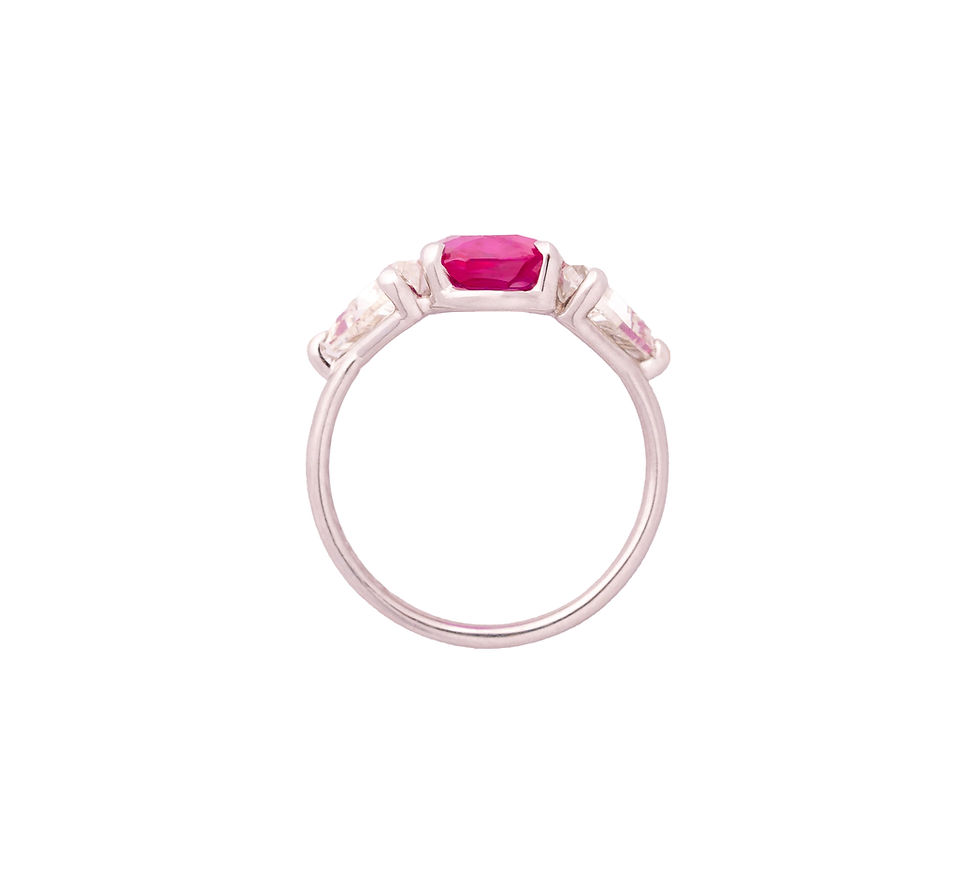 Thumbnail: Anello in Oro Bianco 18kt con Rubino e Diamanti