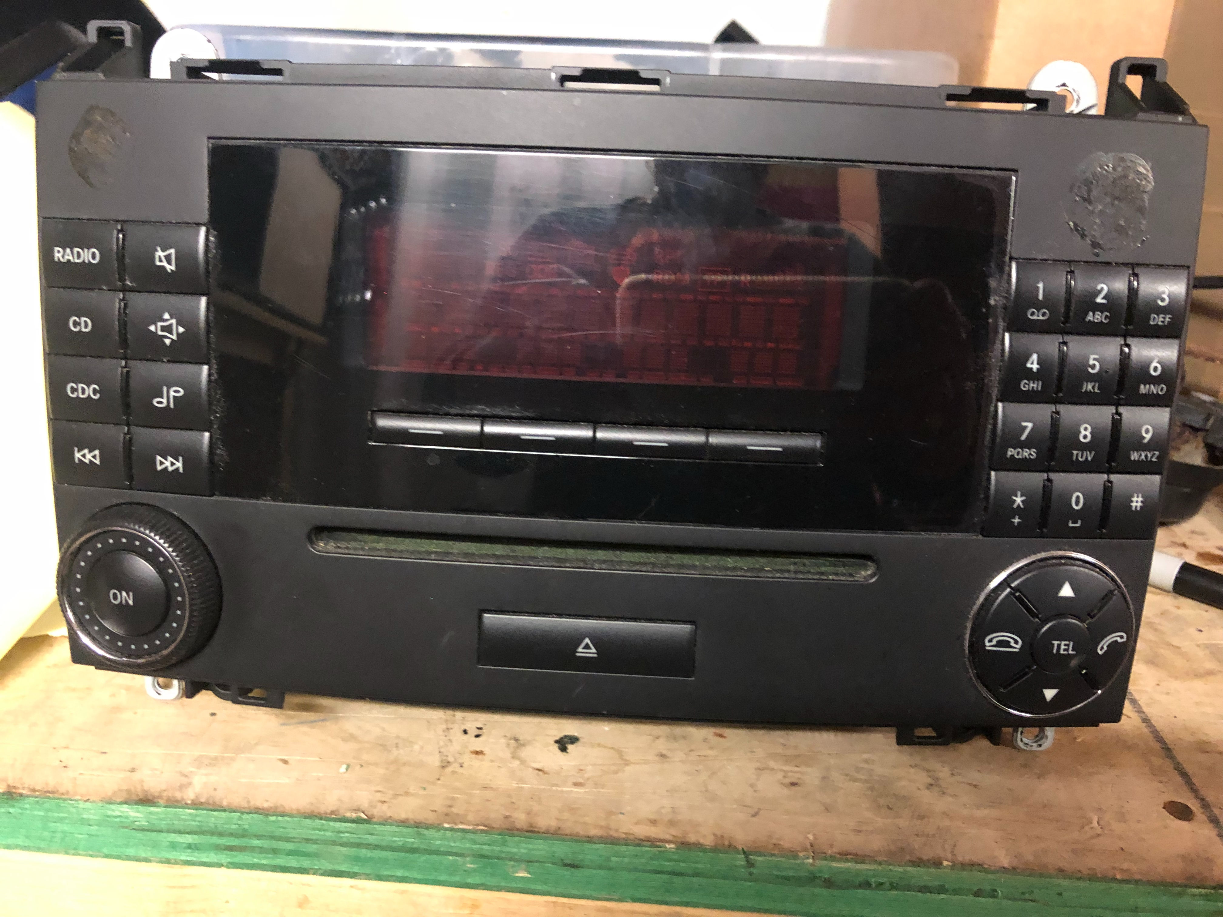 Mercedes A150 Stereo/Radio/Bluetooth