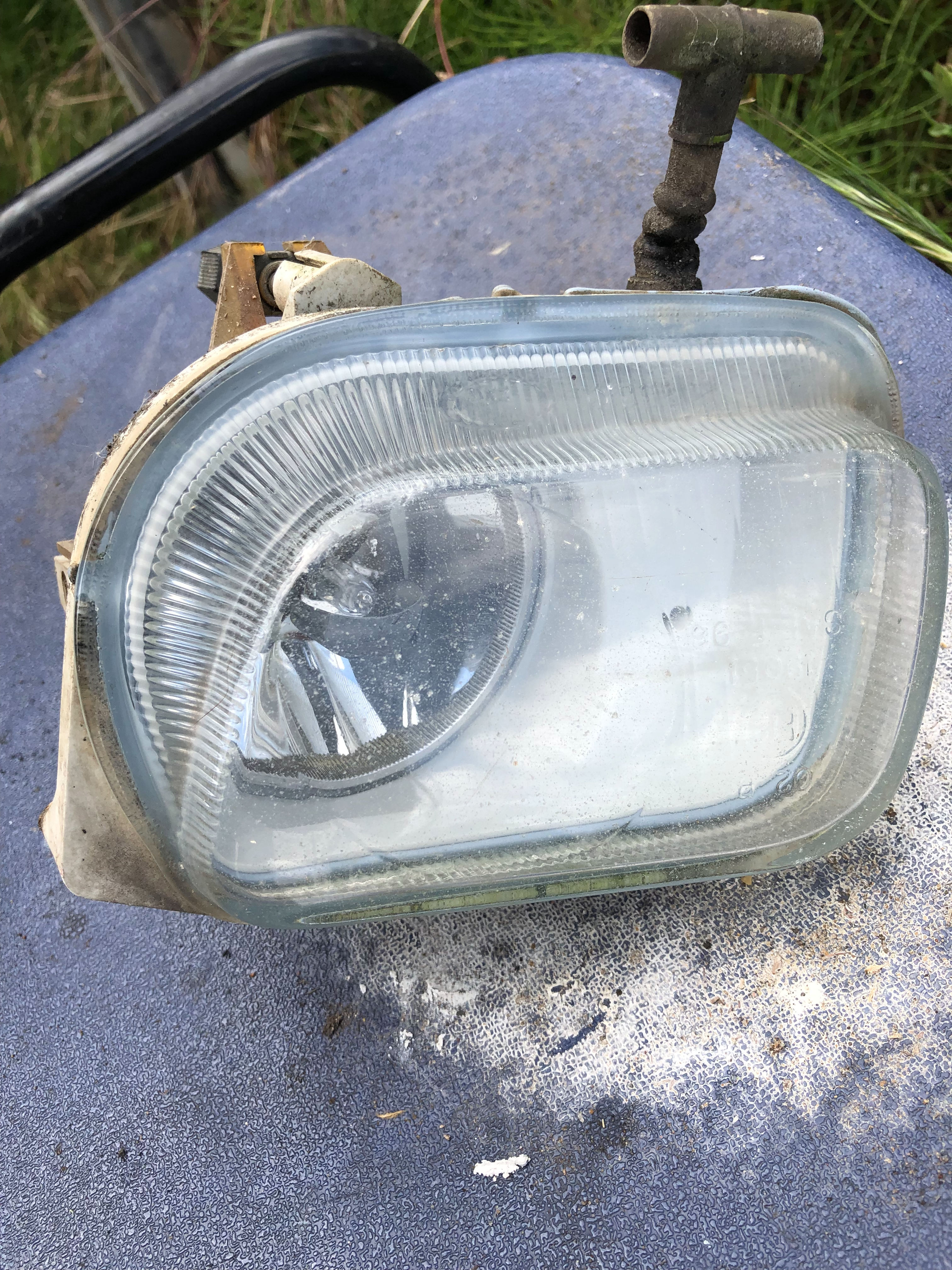Volvo V70 Estate Fog Light