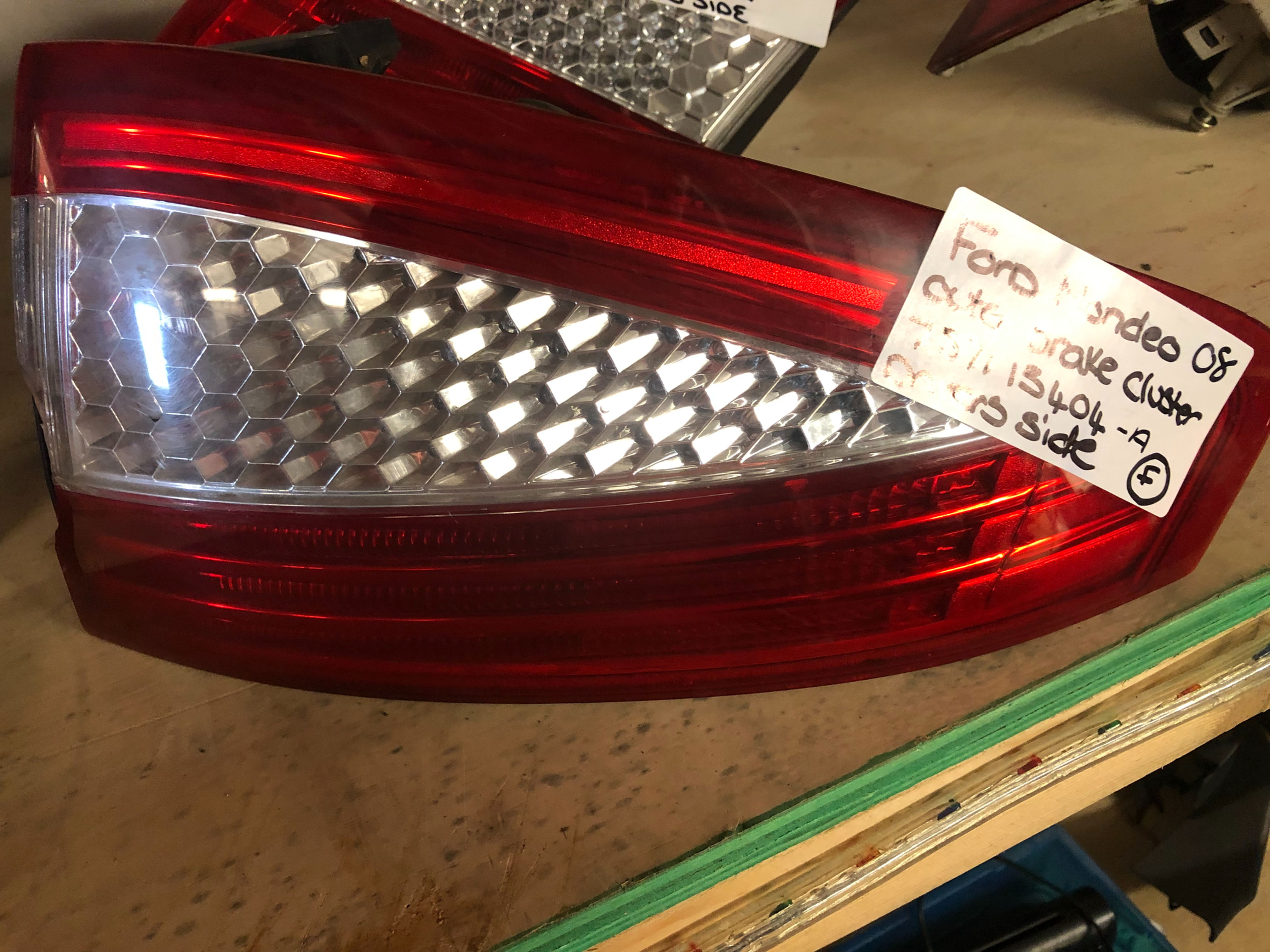 Ford Mondeo Outer Brake Cluster D-Side