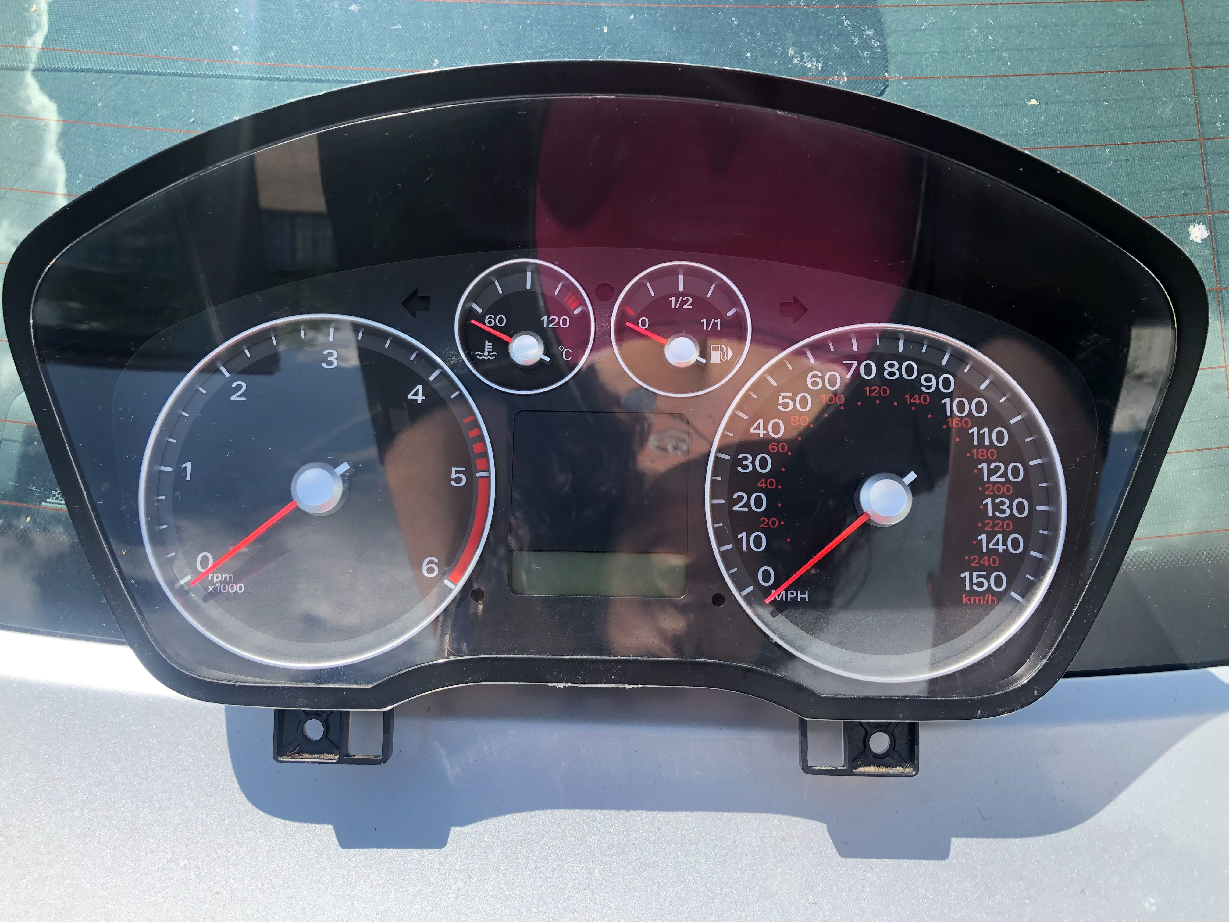 Ford Focus 2006 Speedo Cluster