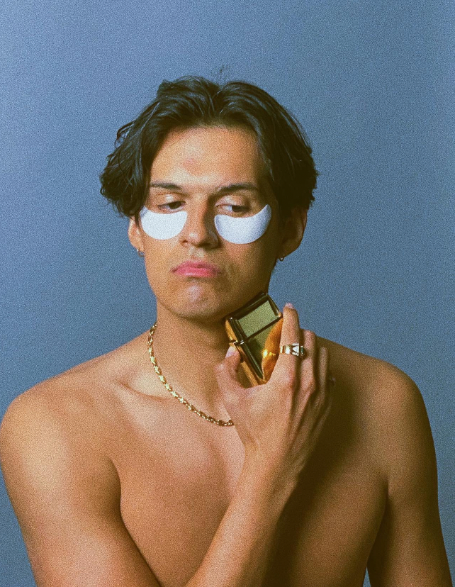 Omar Apollo's Tamagotchi