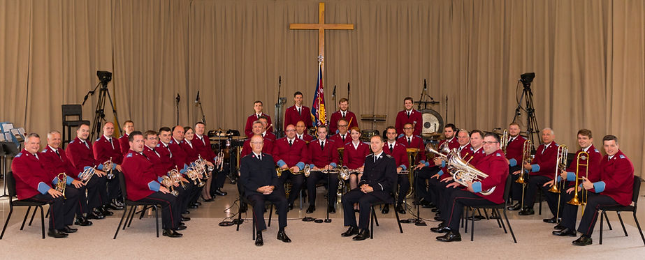 HouseholdTroopsBand-35(edit)_edited.jpg