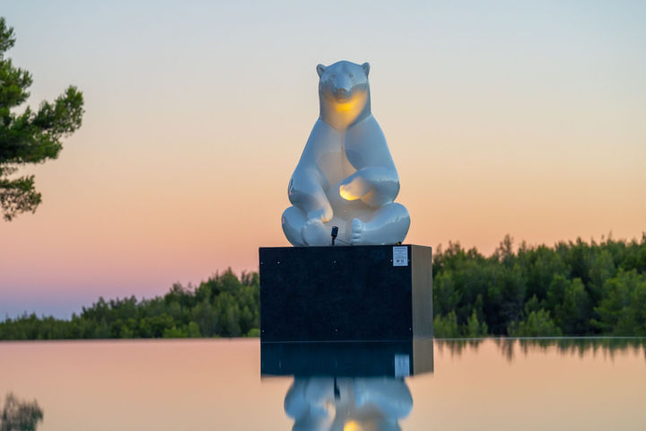 Exposition de Michel BASSOMPIERRE à l'Hôtel & Spa du Castellet **** durant l'été 2022.