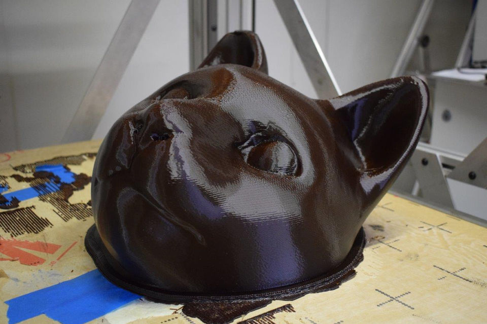 Impression 3D en cire d'une sculpture d'un chat par le sculpteur animalier Michel BASSOMPIERRE