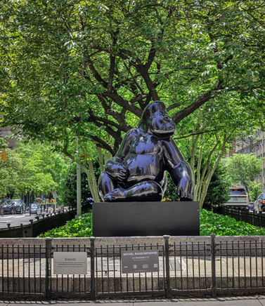 Exposition "Fragile Giants" du sculpteur animalier Michel BASSOMPIERRE sur Park Avenue à New York