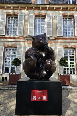 Exposition d'oeuvres monumentales du sculpteur animalier Michel BASSOMPIERRE