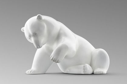 Bronze polar bear by animal sculptor Michel BASSOMPIERRE