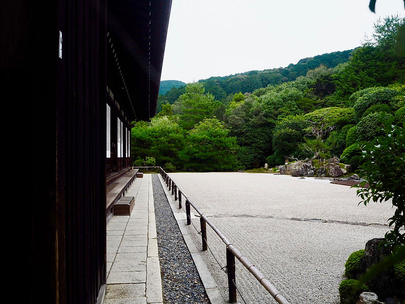konchi-in buddhist temple kyoto japan rock garden and main hall