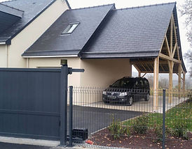 Aménagement extérieur création de carport extension maison Rennes Bretagne