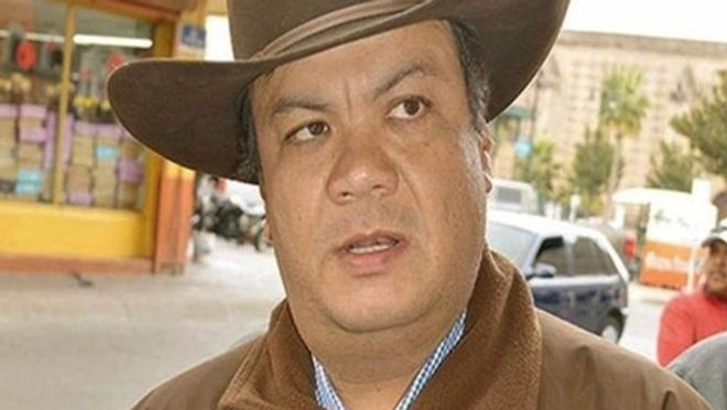 Otto Valles libre de arraigo domiciliario y vigilancia policial