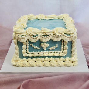Square Vintage Cake 