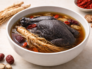 ไก่ดำตุ๋นโสม คืออะไร? เมนูบำรุงกำลังยอดนิยมของคนรักสุขภาพ