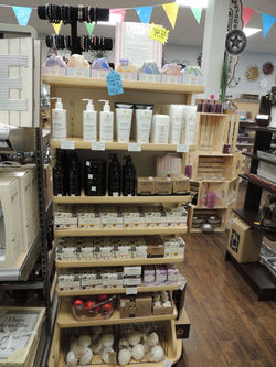Earth Luxe shampoo/ conditioner and soap
