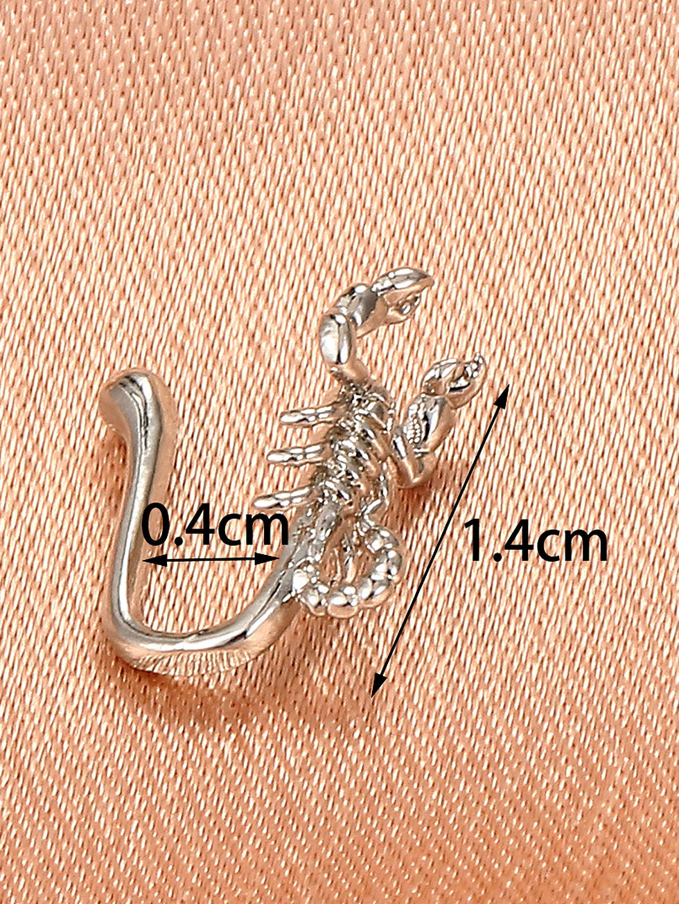 縮圖：Scorpion Nose Cuff