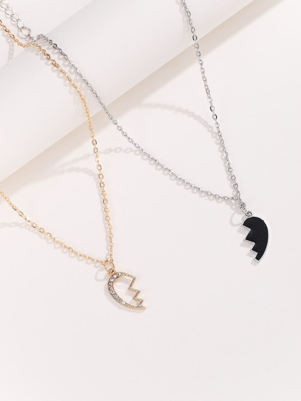 Pikkukuva: 2pcs Couple Rhinestone Necklace