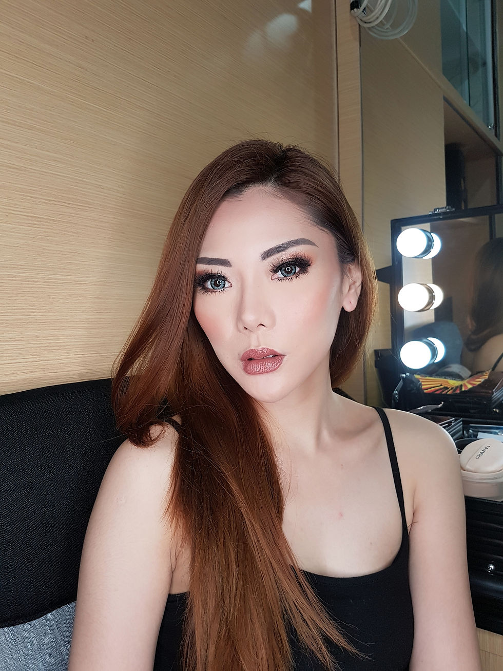 Glamour Party Makeup