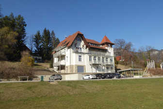 UFS Wohnhaus "Schweitzervilla"
