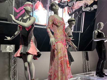 Mind, Mythos, Muse, an Alexander McQueen exhibition: Truely an immersive experience.