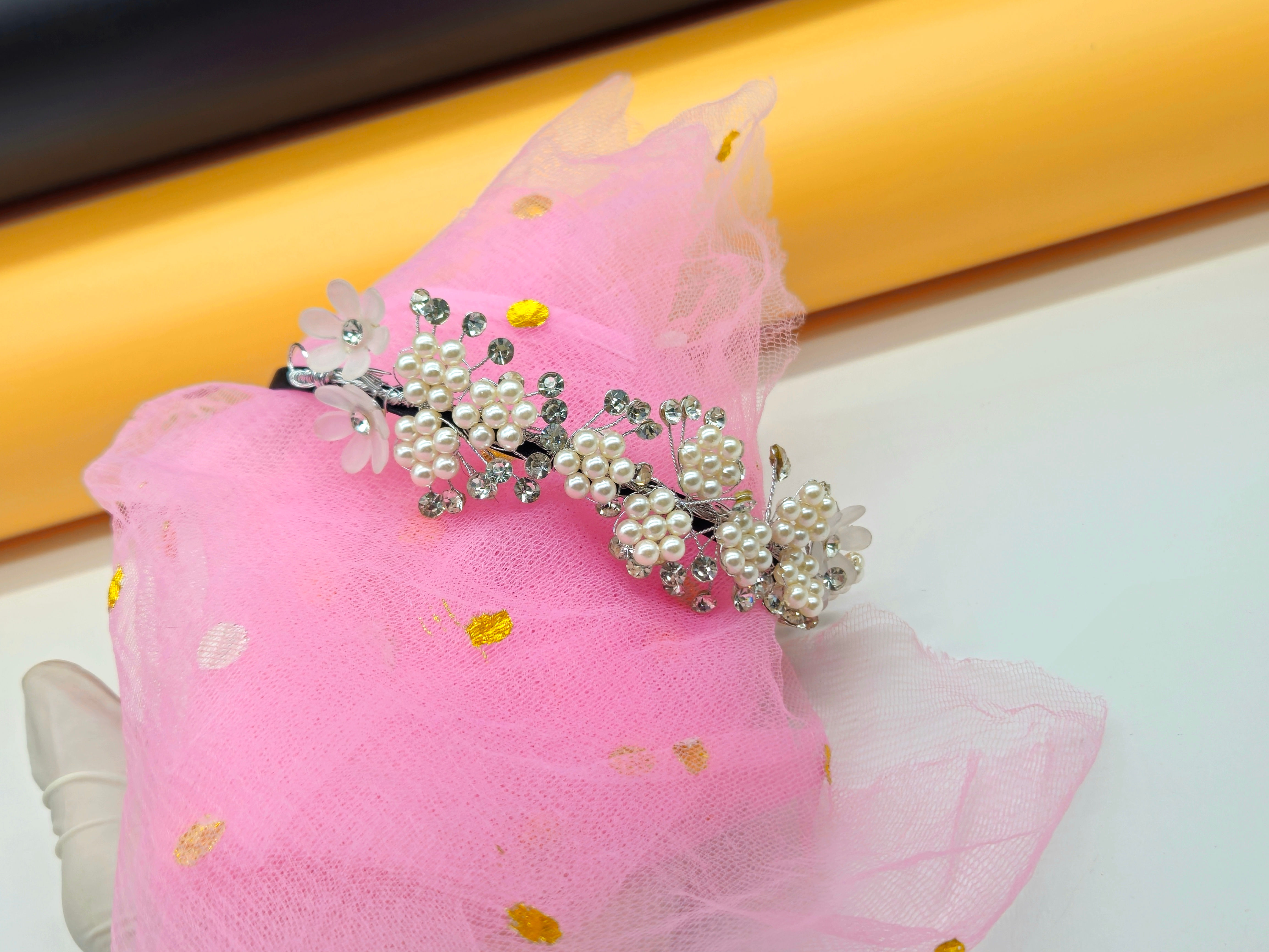 HAIRBAND