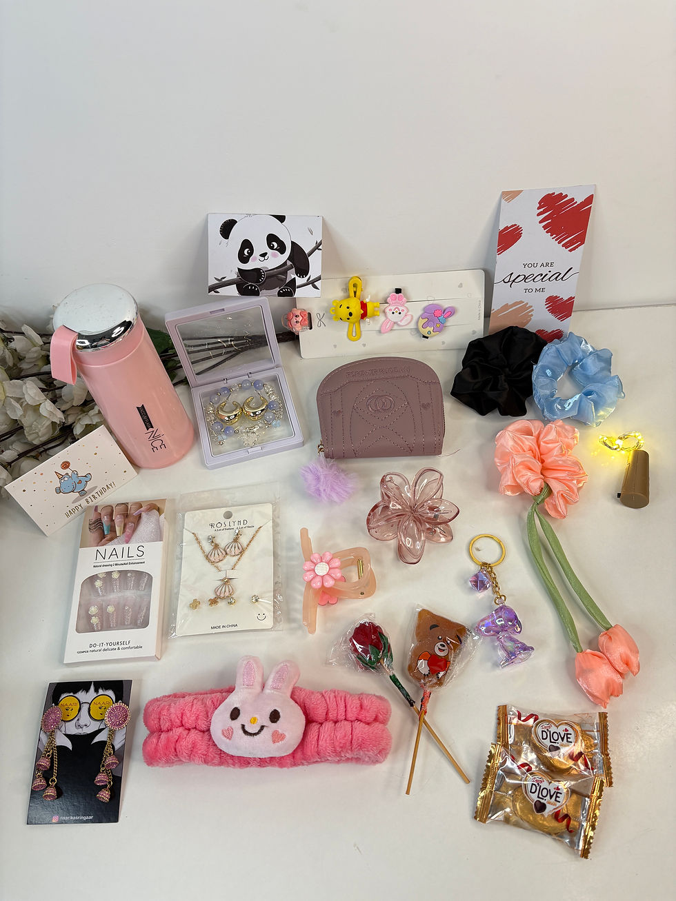 Thumbnail: B’day premium hamper 