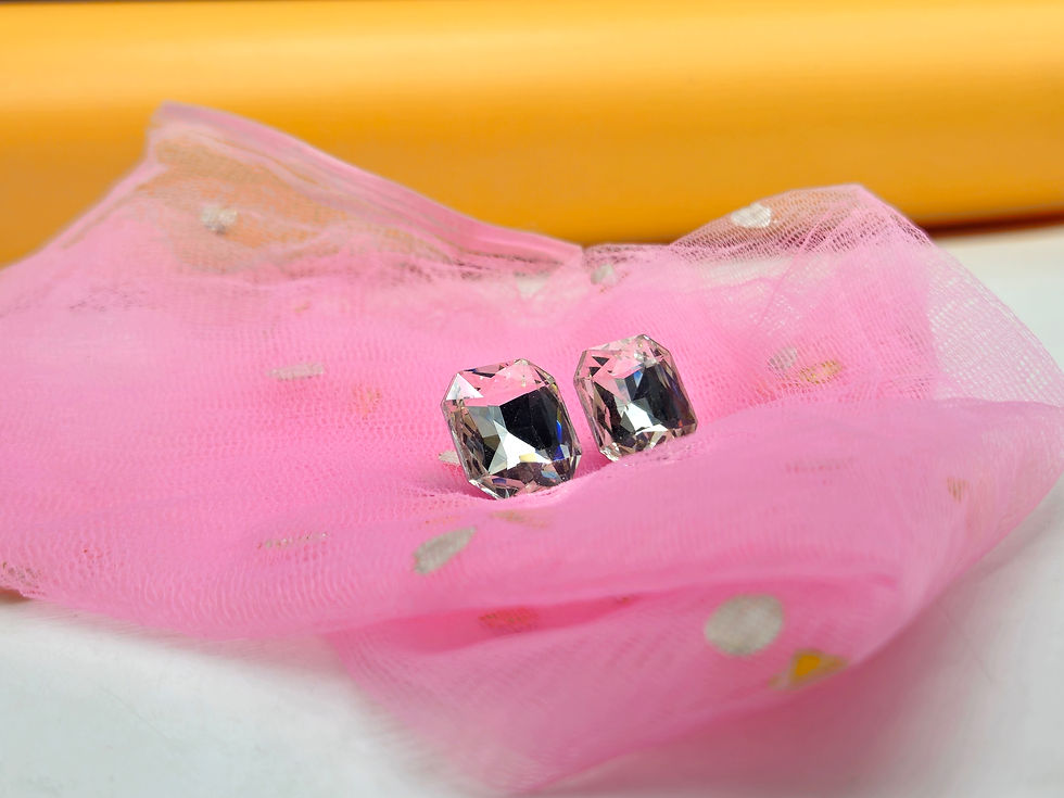 Thumbnail: earrings