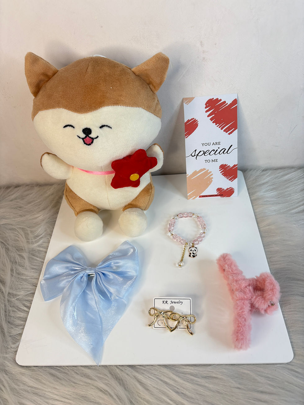 Thumbnail: Cute Teddy hamper