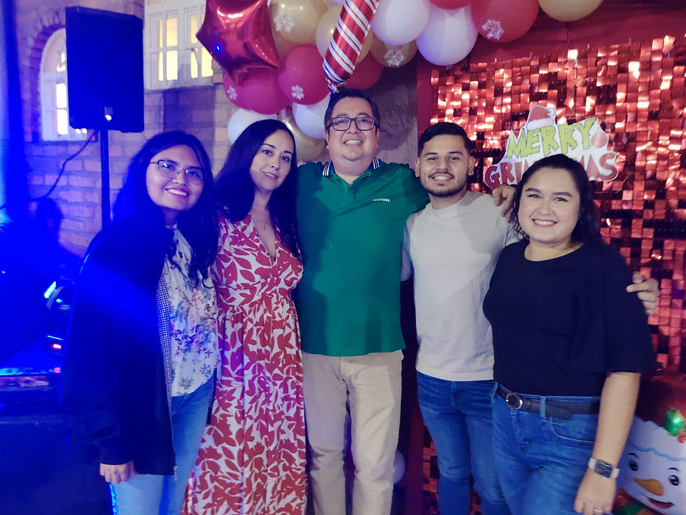 El Comité Sindical SUTUdeG CUCosta celebró su posada navideña 2025