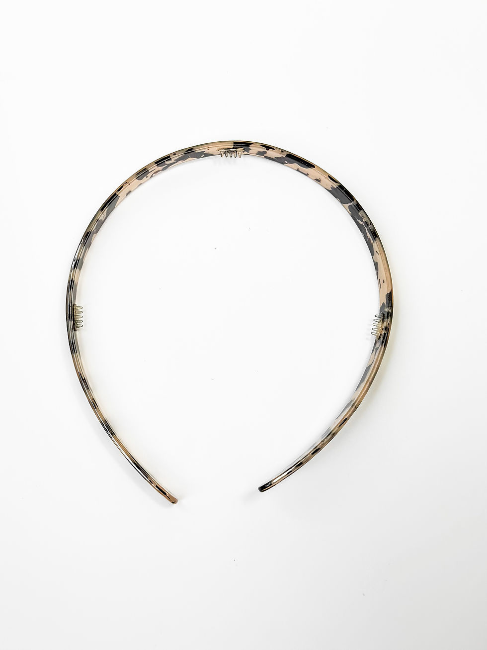 Тонкий обідок Лео