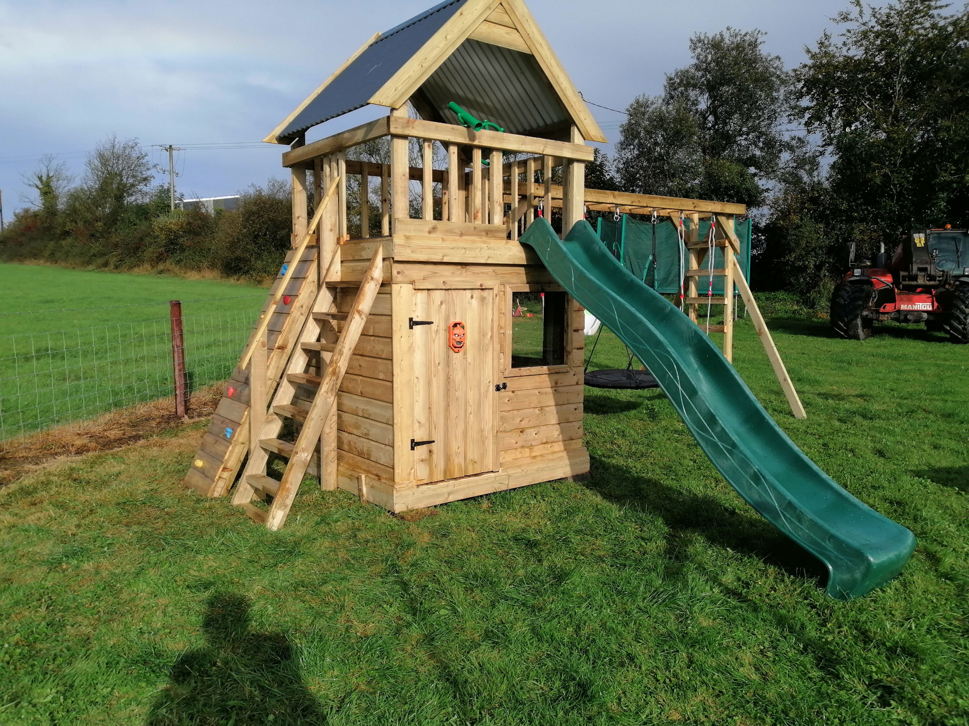 Super Play Tower 