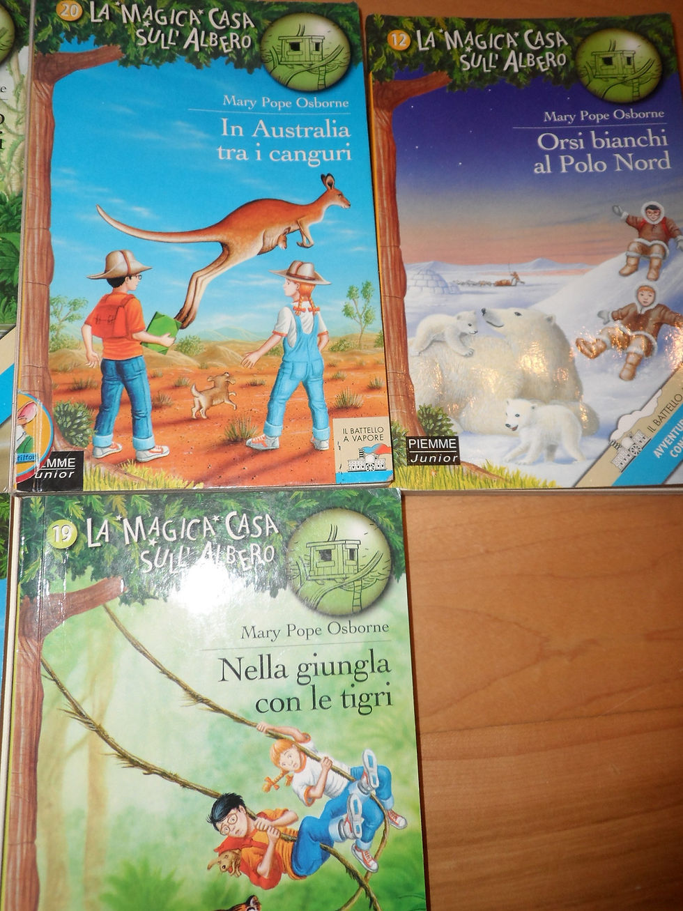 Miniatura: Libri per bambini "La magica casa sull'albero"