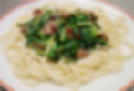 Hand-pulled noodle with beef & chives 韭菜肉拌面