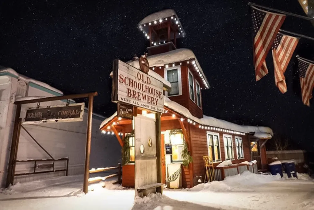 Live music with Kris Borgias at Old Schoolhouse Brewery in Winthrop