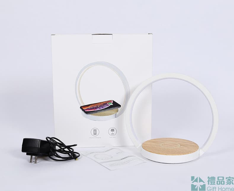 Thumbnail: 新款10W無線充小夜燈