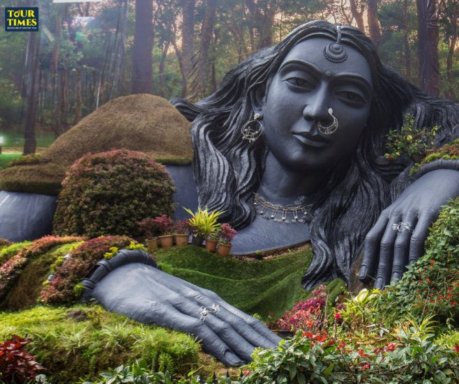 Discover the most visited place in Karnataka, where nature's beauty captivates. Explore why Kemmanagundi is the most visited place in Karnataka.