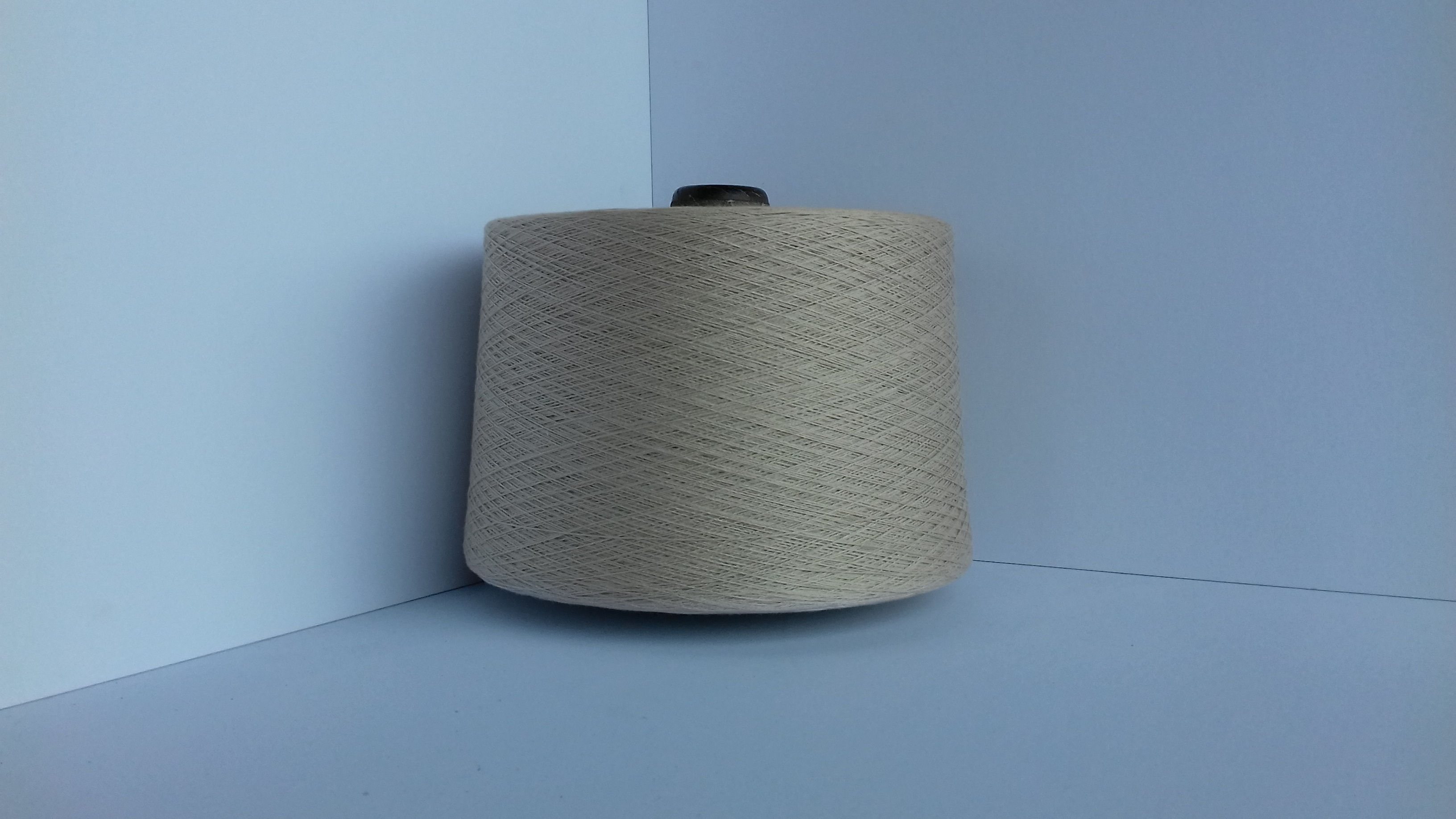 Porridge 301 - Combed Cotton Yarn - NE 16/2 - 1.65kg