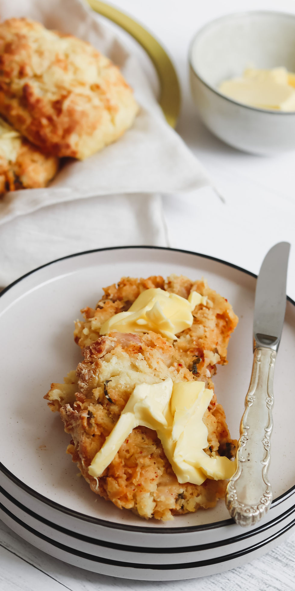 Kimchi cheddar cheese scones