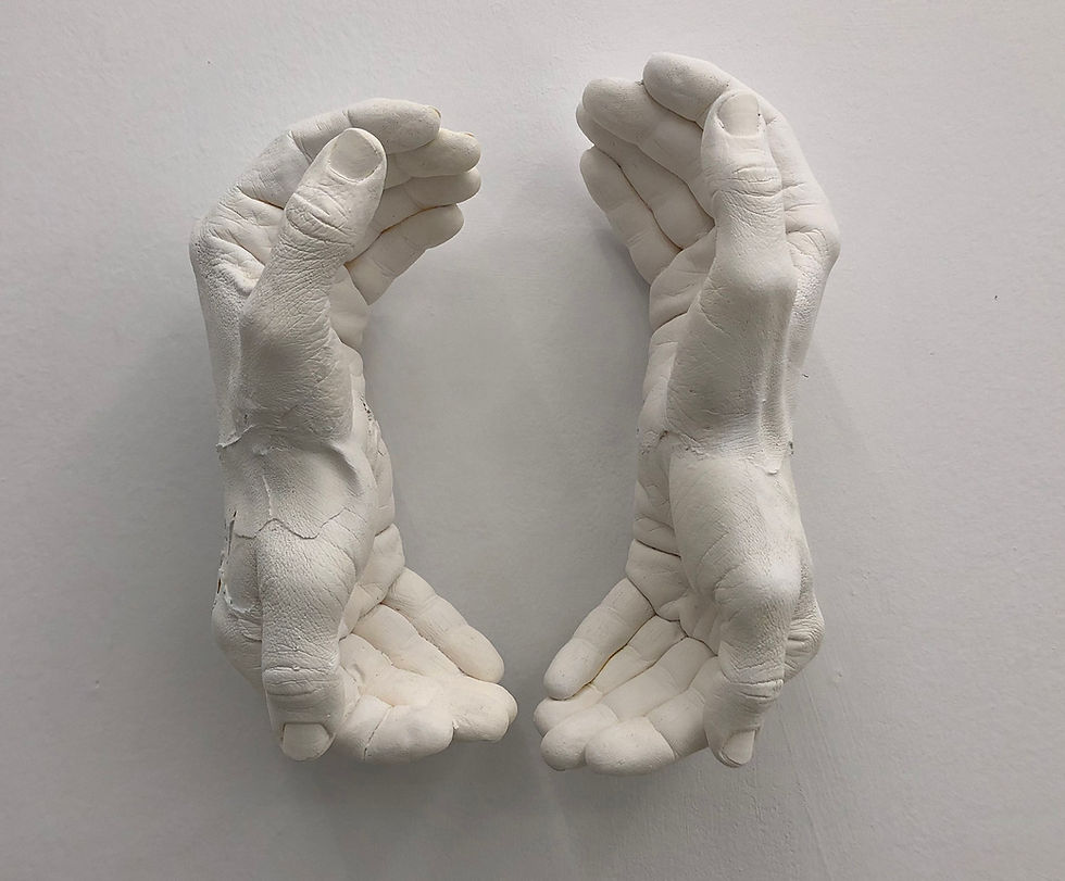 Amparo Sard, 4 Hands, 2019, Series: Precarious reactions