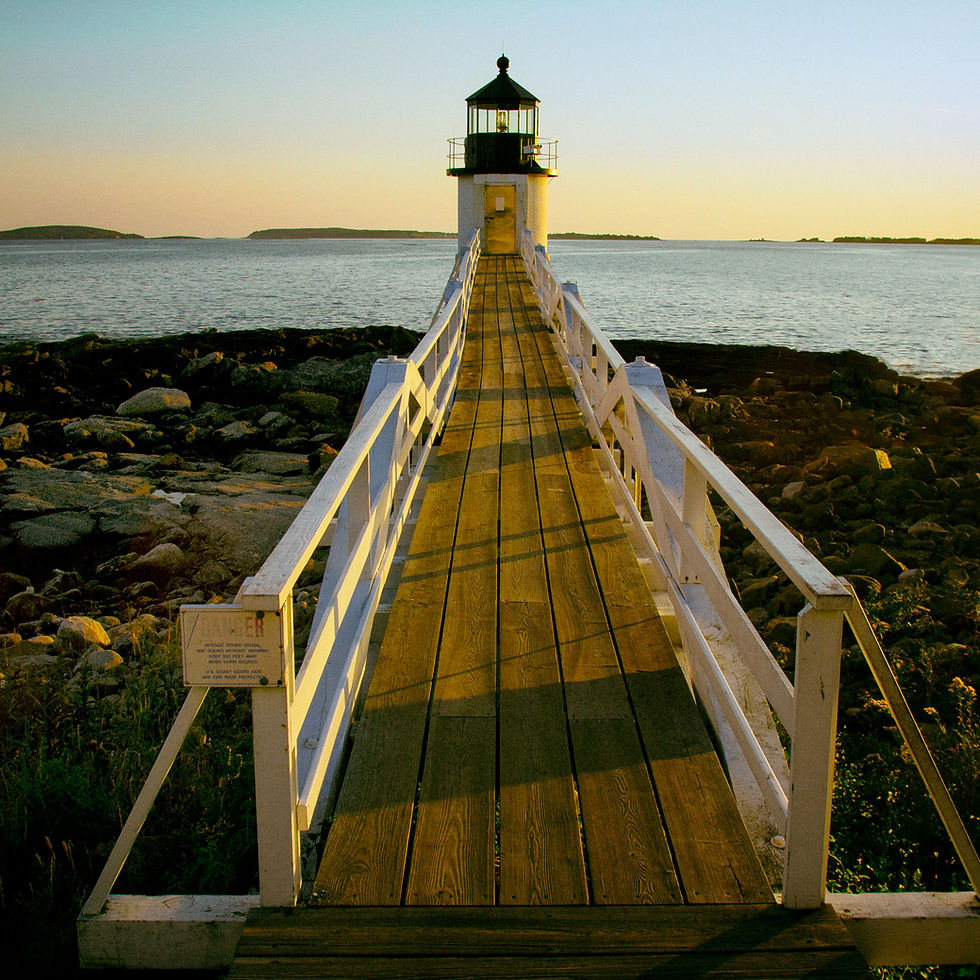 Marshall Point Lighthouse, Port Clyde, Maine: a fixed point of guidance for the embedded operator