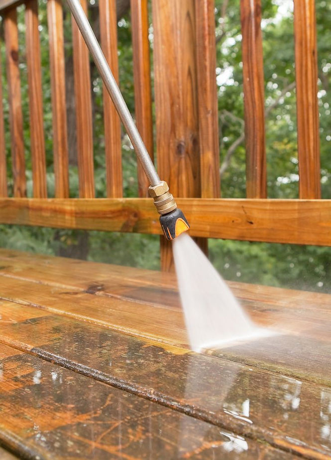 7 Pressure Washing Mistakes to Avoid.jpeg