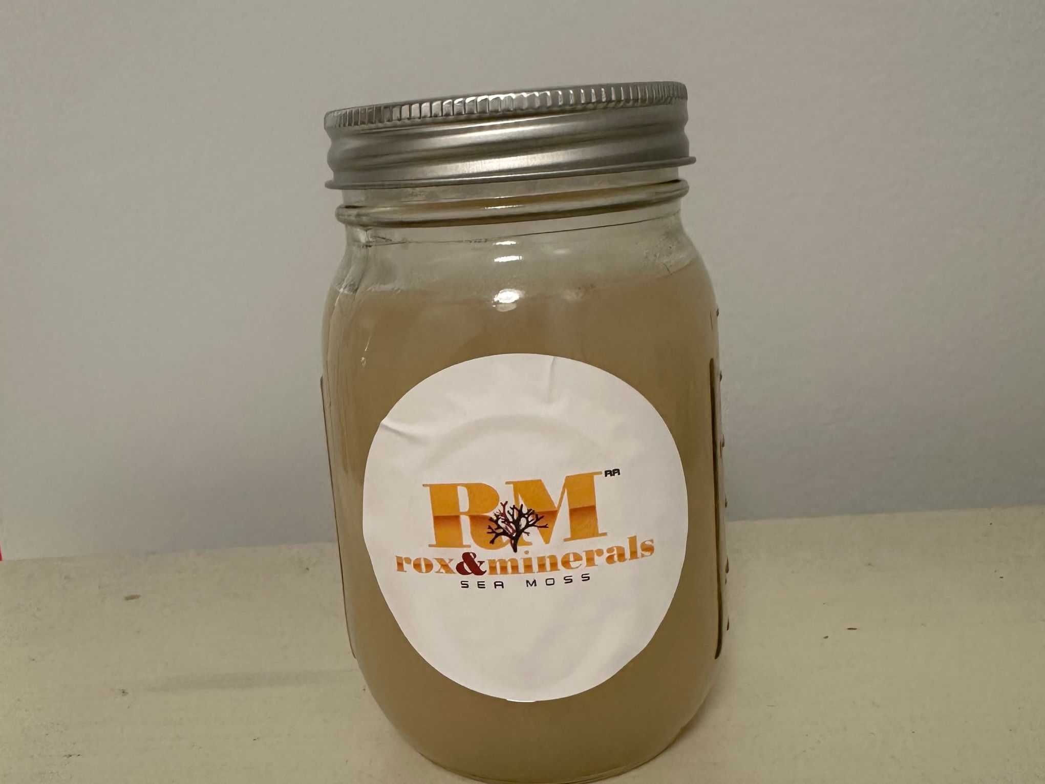 Golden sea moss