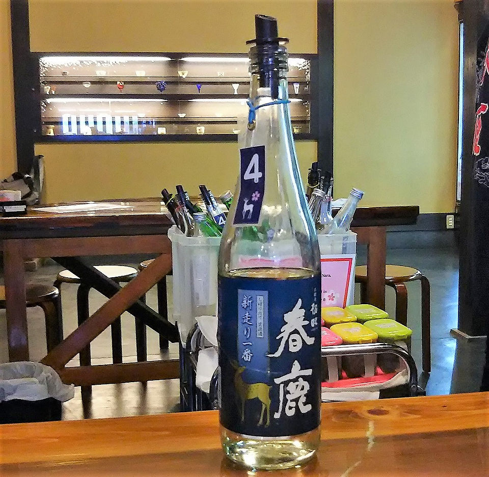春鹿店内模様