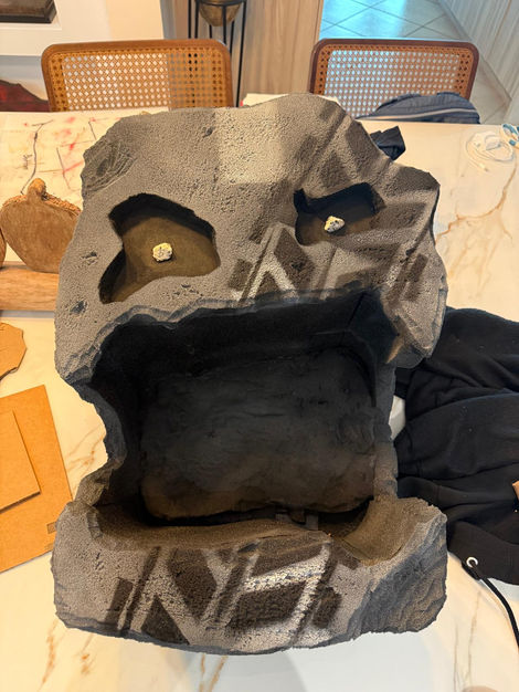 Boquete (Pot-Hole) Front (Final Painting)