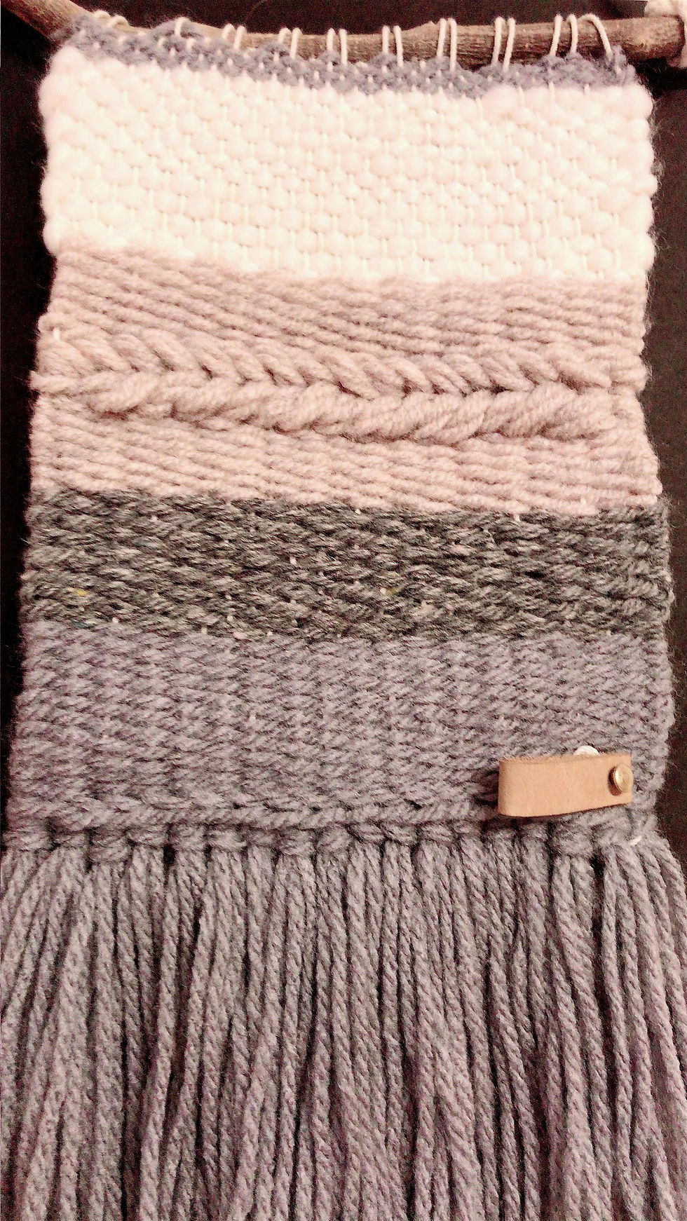 サムネイル： Weaving Tapestry