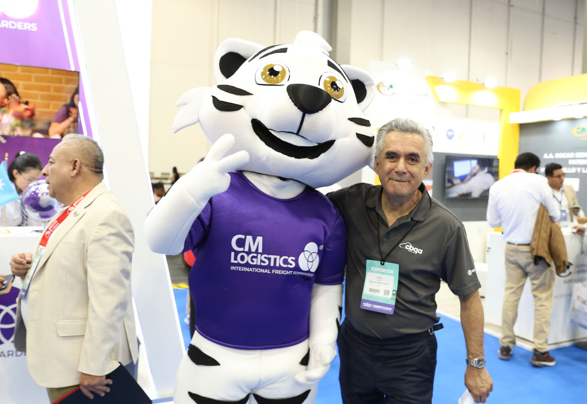 agente de carga en México
freight forwarder en México
agente de carga en CDMX
agente de carga en Monterrey
agente de carga en Guadalajara
empresa de logística en México
servicios logísticos en México
operador logístico en México
flete marítimo internacional en México
transporte marítimo México China
importación marítima a México
exportación marítima desde México
carga marítima FCL México
carga marítima LCL México
consolidado marítimo México
logística puerto Manzanillo
logística puerto Lázaro Cárdenas
logística puerto Altamira
logística puerto Veracruz
agente de carga en Manzanillo
despacho aduanal Manzanillo
transporte de contenedores en México
carga aérea internacional México
flete aéreo urgente México
agente de carga aérea CDMX
carga aérea AICM
importación aérea a México
exportación aérea desde México
servicio door to door aéreo México
transporte nacional de carga en México
transporte de carga CDMX Monterrey
transporte de carga Guadalajara CDMX
camión 53 pies México
caja seca 53 pies México
transporte de carga consolidada México
distribución última milla CDMX
transporte terrestre puerta a puerta
transporte de carga sobredimensionada México
logística de proyectos industriales
transporte de maquinaria pesada México
carga pesada en México
transporte de equipos industriales
carga de proyecto México
transporte especializado México
almacenaje fiscal en México
almacenaje en Manzanillo
almacén logístico CDMX
cross docking México
distribución nacional México
gestión de inventarios logística
importar desde China a México
importar desde Estados Unidos a México
exportar mercancía desde México
costos de importación a México
requisitos para importar a México
agente aduanal en México
comercio exterior México
cuánto cuesta importar desde China a México
qué puerto conviene Manzanillo o Lázaro Cárdenas
cuánto cobra un agente de carga en México
cómo funciona un freight forwarder
qué es FCL y LCL en logística
cómo calcular peso volumétrico carga aérea
cuánto cuesta un flete marítimo a México
mejor empresa de logística en México
CM Logistics México
CM Logistics agente de carga
CM Logistics freight forwarder
CM Logistics transporte internacional
CM Logistics comercio exterior